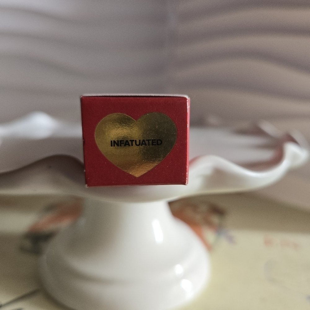 Too Faced Lip Injection Liquid Lipstick In Infatuated - Picture 5 of 6